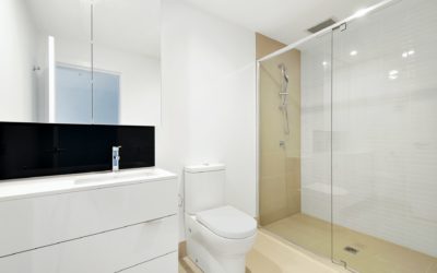 Are glass shower enclosures safe?