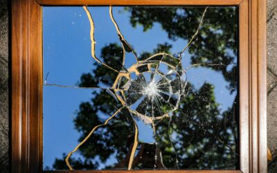 The Value of Professional Glass Replacement Before Year-End