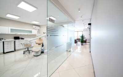 What Business Owners Should Know About Safety Glass Requirements